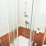 Matej 1 *
